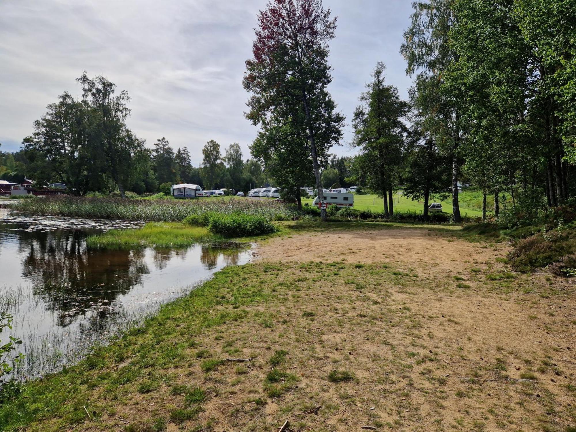 Lovsjoebadens Camping Jonkoping Exterior photo